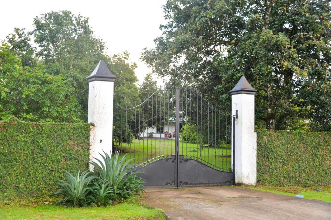 Casa Kamagu Villa La Fortuna Exteriör bild